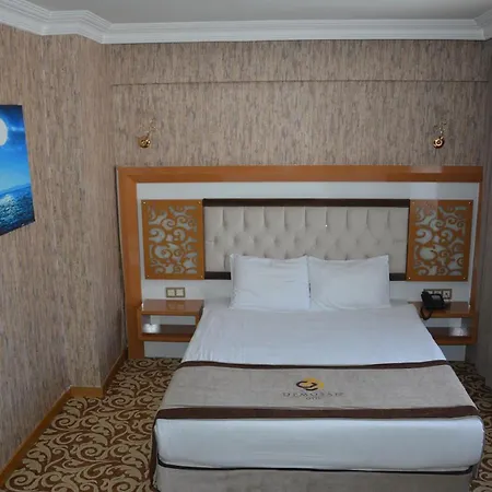 فندق Demosan 3*